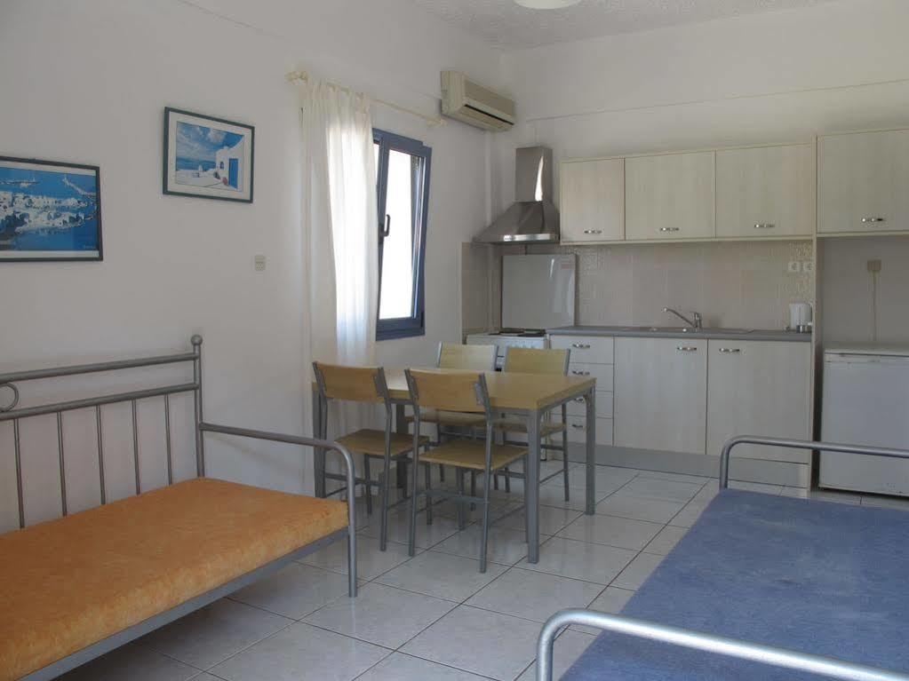 Nikolas Apartments Amoudara  Экстерьер фото